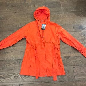 Columbia Rain Coat. New with Tags!